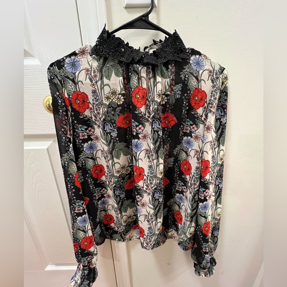 longsleeve shirt size M forever 21